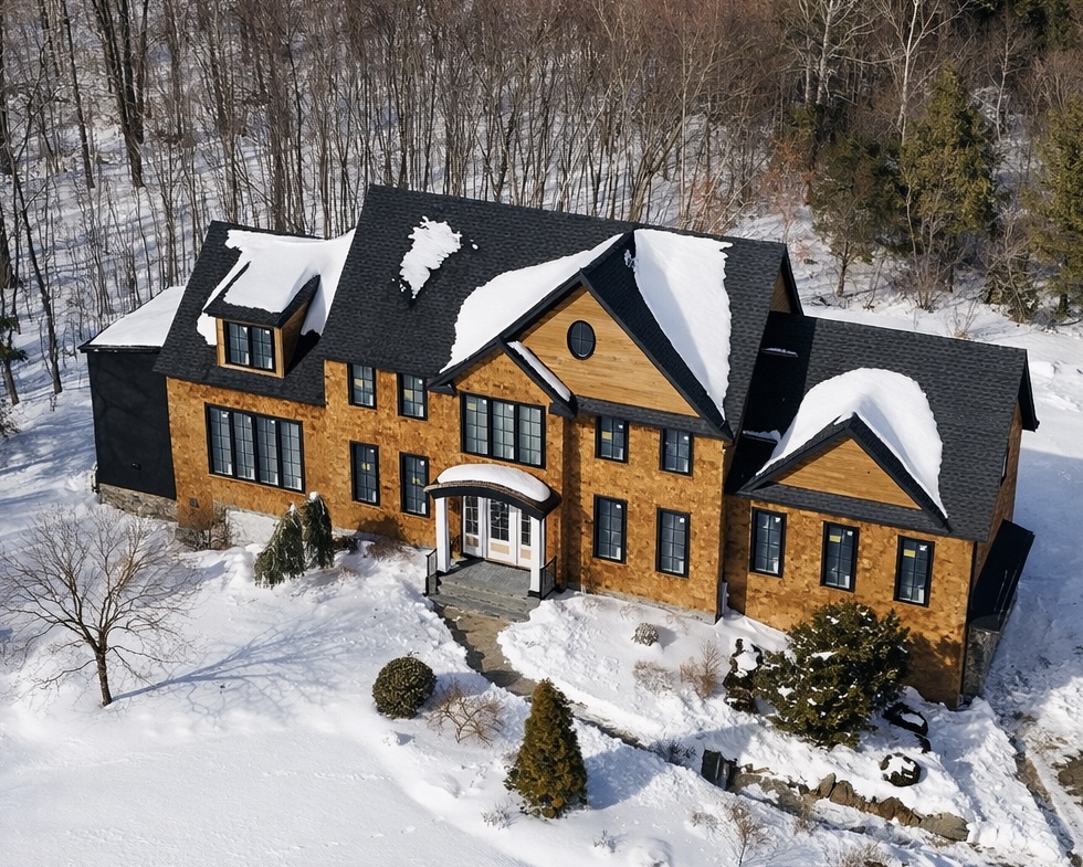 DCD9C35A-10D8-47C3-93A9-AD9DAB6DC9C0