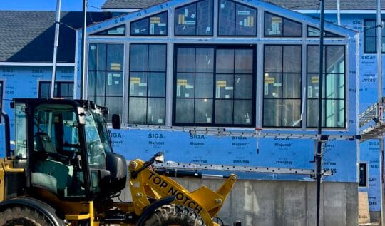 High Performance vs Standard Build